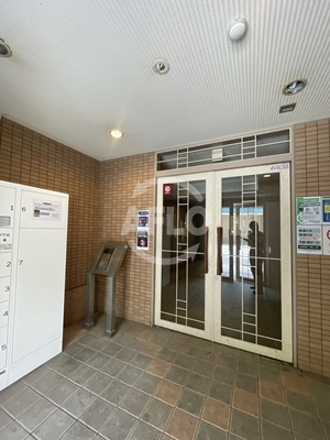 MiYo87天下茶屋のエントランス|Miyo87天下茶屋　エントランス