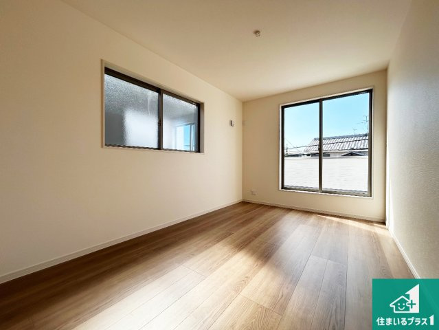 ◆羽曳野市はびきの　新築一戸建ての洋室|現在建築中！落ち着いた街並みで新生活を始めることが出来そう！周辺の物件も併せてご紹介させて頂きます！