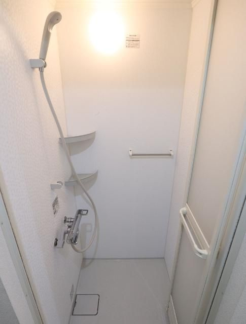 クレセール田端のシャワールーム