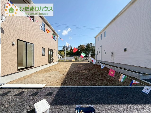 【庭】 | つくば市若森第1　新築戸建　1号棟 | 日当たりの良い広い庭。友人や親せきが集まってＢＢＱをしたり、ペットと遊んだり。
一戸建てならではの楽しさが広がります(*^-^*)