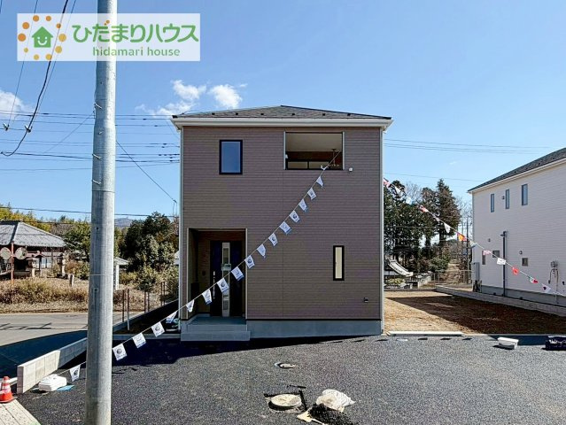 【外観】 | つくば市若森第1　新築戸建　1号棟 | 断熱性に優れたペアガラス、結露を防ぐだけでなく遮音性にも優れていて、室内がより一層快適に生活できます。