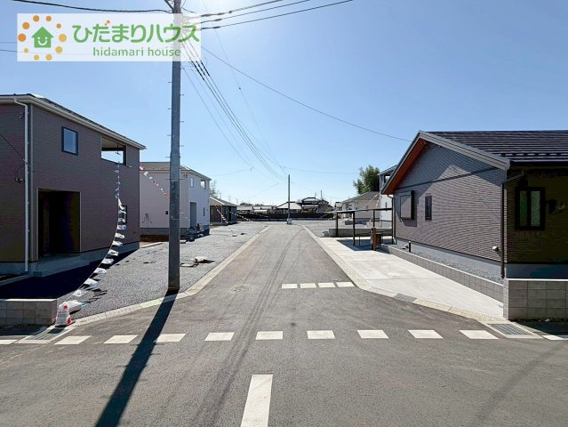 【前面道路含む現地写真】 | つくば市若森第1　新築戸建　1号棟 | 角地で日当たり良好(^^)/