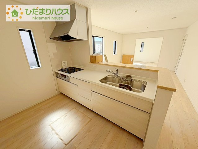 【キッチン】 | つくば市若森第1　新築戸建　1号棟 | 3口コンロでお料理する時間も短くなりそうですね(*‘∀‘)