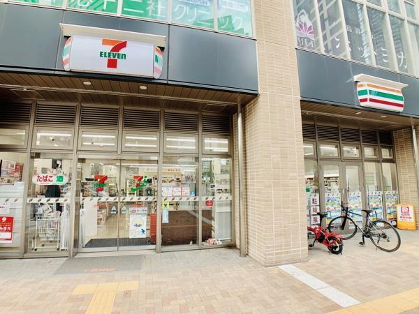 ザ・パークハウス西新宿タワー60の周辺