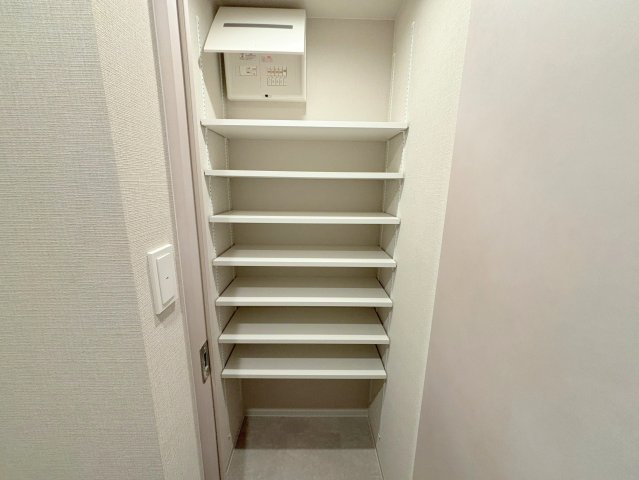 シーズンフラッツ新大阪の収納