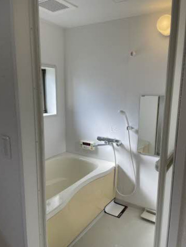 シャーメゾン西庄の浴室