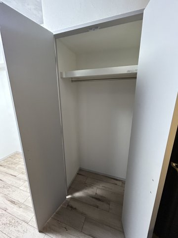 エスリードコート堺筋本町の収納