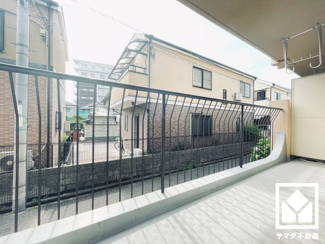 シェトア塚口第一のバルコニー