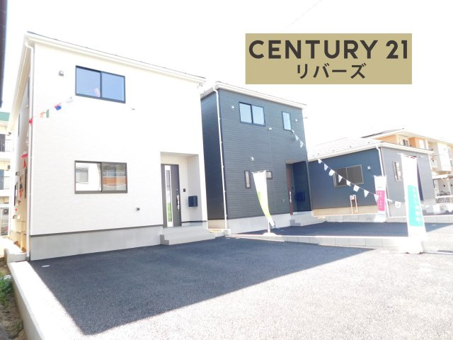 西春日井郡豊山町大字豊場字伊勢山の新築一戸建の外観|◇３号棟◇　　いつでも見学出来ます♪♪（お問合せ当日、平日、水曜、夜間でもＯＫ）　敷地４６．２１坪！　駐車４台ＯＫ！　南面に広々庭付き！　納戸完備！　スーパーまで４４０ｍ♪