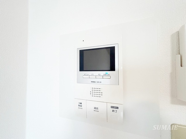 ジェイ・ジルーＢのセキュリティ|ＴＶモニター付インターホン完備☆