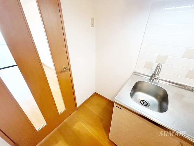 ジェイ・ジルーＢの内装|冷蔵庫置場☆