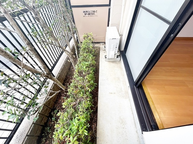 ジェイ・ジルーＢのバルコニー|バルコニー付き☆