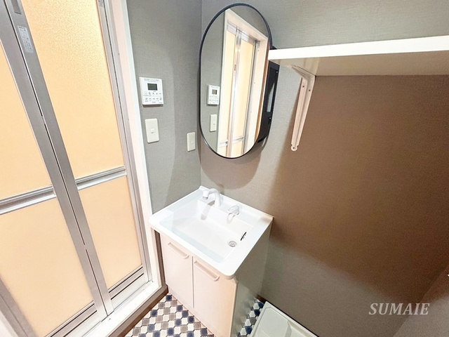 ジェイ・ジルーＢの洗面所|独立洗面台完備☆