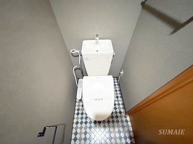 ジェイ・ジルーＢのトイレ|洗浄暖房便座☆