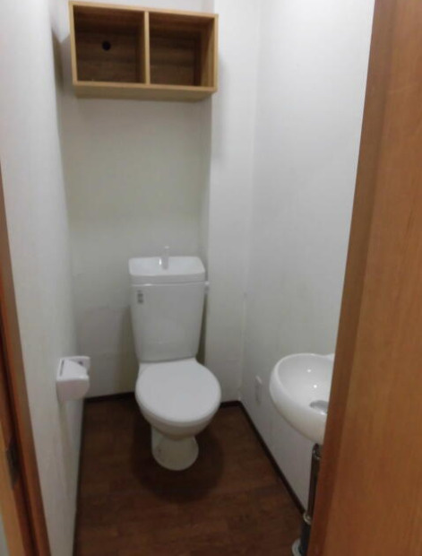 野田市岩名２丁目の倉庫のトイレ