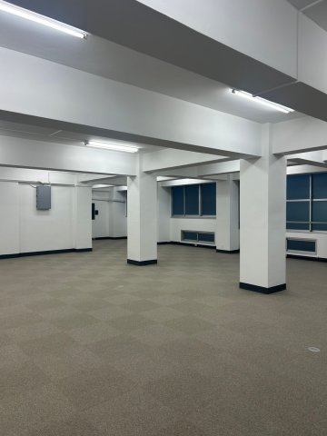 文弘社ビルの居間・リビング