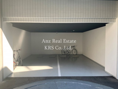 【駐車場】 | S-RESIDENCE阿波座WEST | 敷地内に駐車場あり！空き情報は都度お問い合わせください！