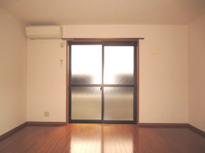 【寝室】 | リヴェール弐番館