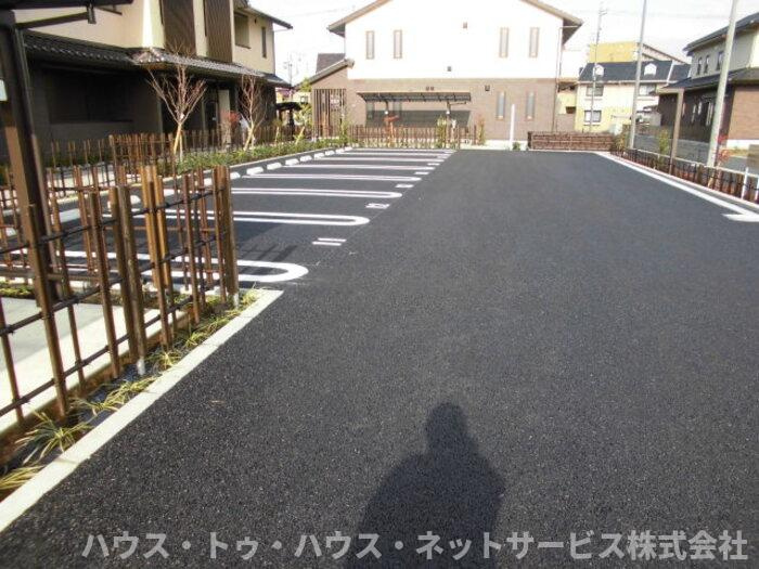 なんてんの郷　Ⅱの駐車場