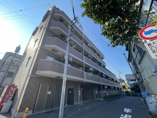 小金井市本町３丁目の賃貸マンション