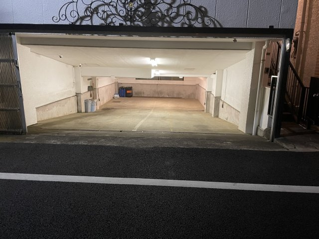 向丘2-25-13駐車場の駐車場