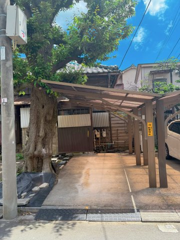 フジ・クレシェンドエノモト　駐車場