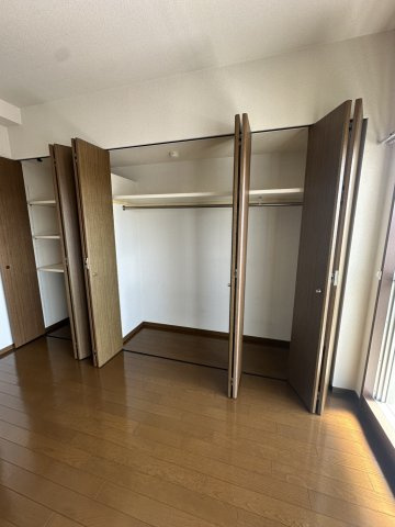 YMクレストの収納