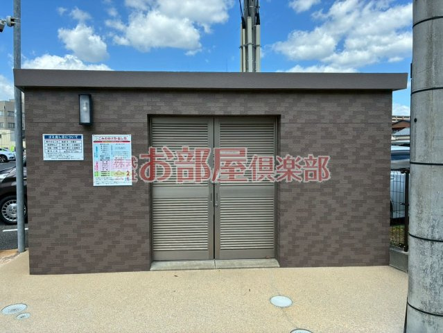 リ・エミネンスの駐車場|駐車場があります