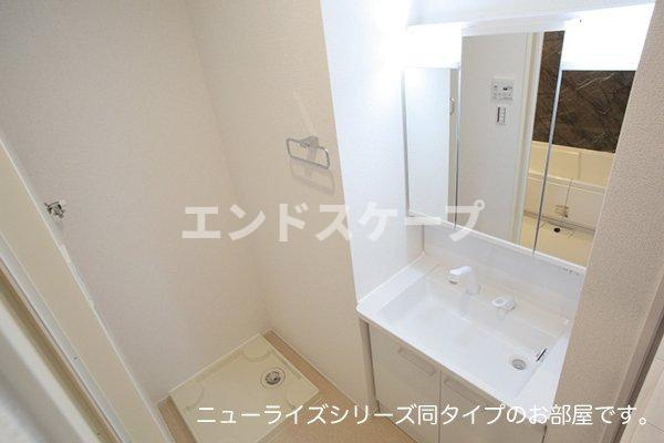 シャモニー　ＷＥＳＴの洗面所|高崎、前橋のお部屋探しはエンドスケープまで！お客様の理想お聞かせ下さい♪