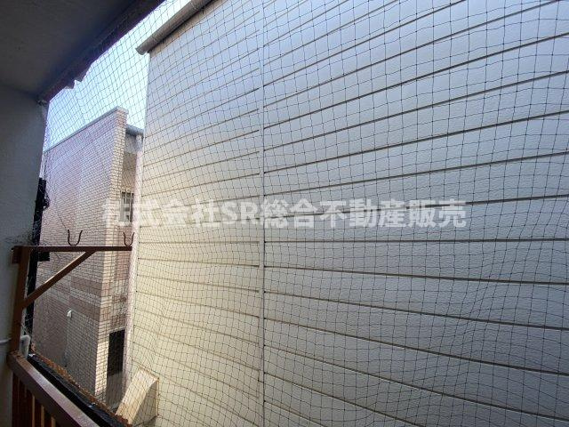 衣摺4丁目中古テラスハウスの展望|外からの目を気にせずに洗濯物を干せます！