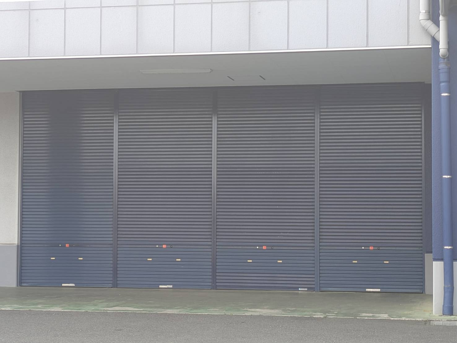 綾瀬市早川城山５丁目の倉庫