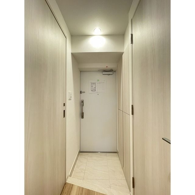 グランエール森下ＷＥＳＴの玄関
