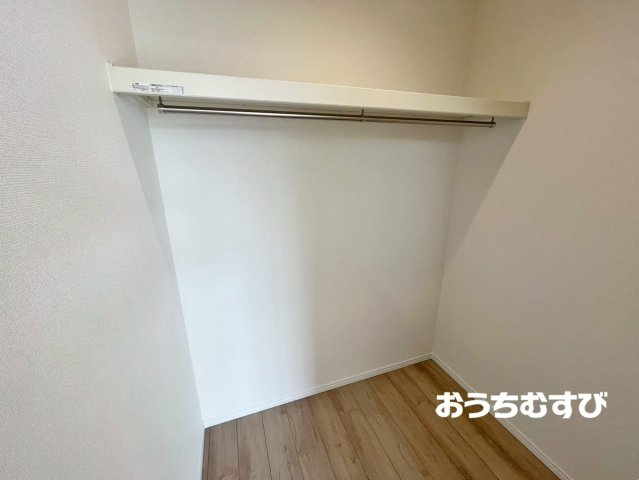 春日井市東野町7期（全2棟）の収納