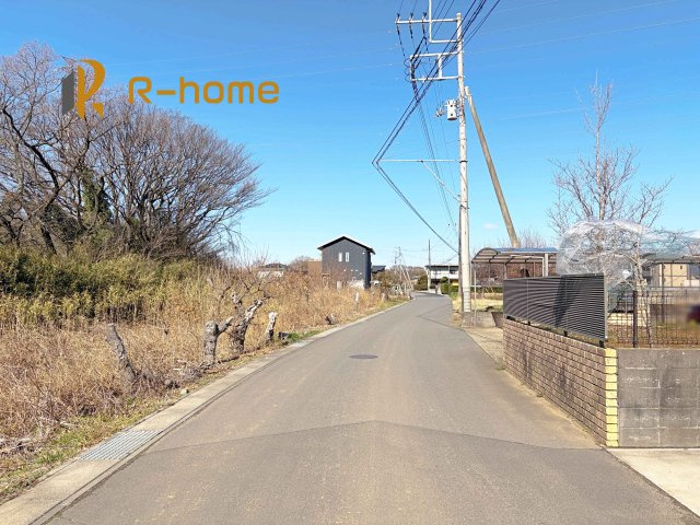 土浦市神立町　新築戸建て　B号棟の前面道路含む現地写真|『今から見たい！』大歓迎です♪
お気軽にＲ－ｈomeまでお問い合わせください。