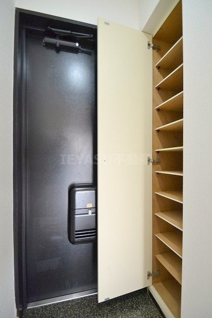 メゾン・ド・セレヴィアの収納