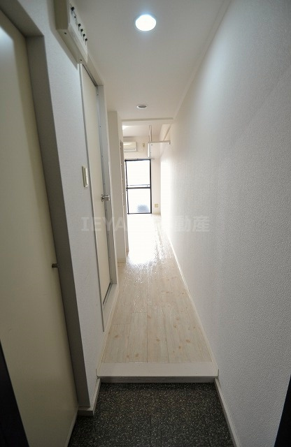 メゾン・ド・セレヴィアの玄関