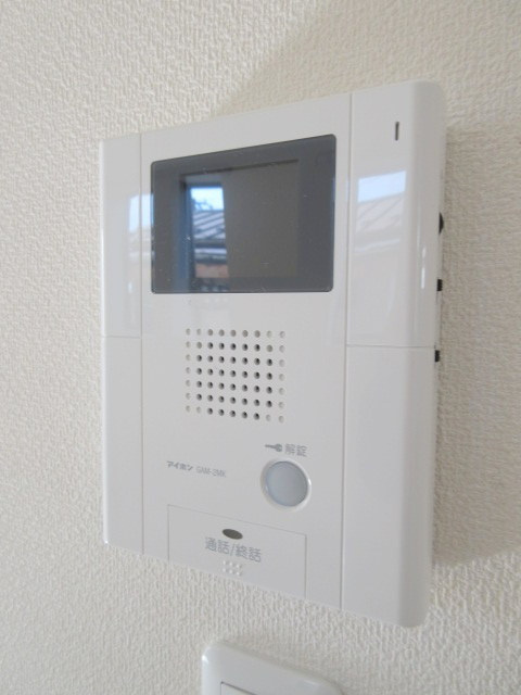 メゾンドラペのセキュリティ|★オートロック連動モニターホン★