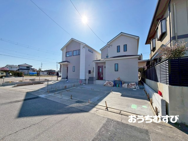 春日井市東野町7期（全2棟）の前面道路含む現地写真
