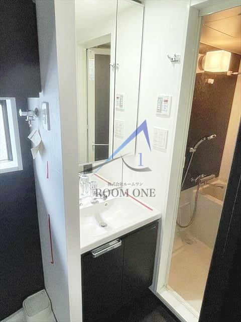 ロアール大塚弐番館の洗面所|洗面台です。
