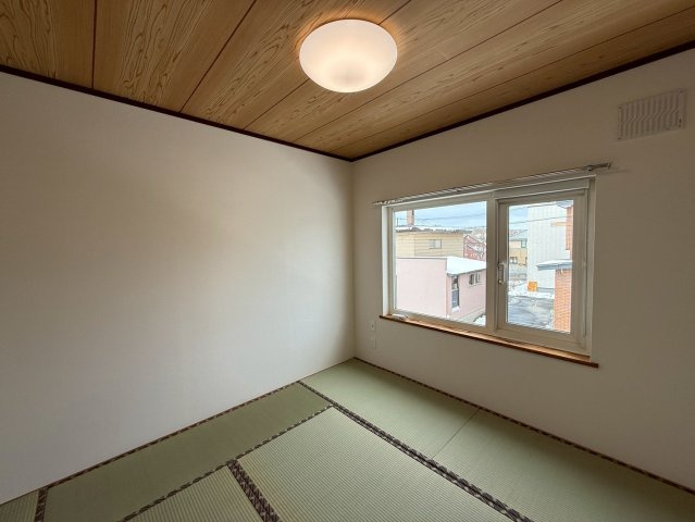 桜ヶ岡2丁目　リフォーム済中古住宅の和室