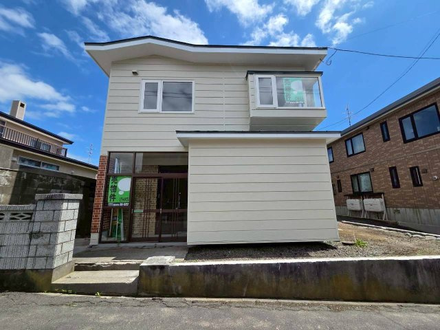 桜ヶ岡2丁目　6LDKリフォーム済中古住宅の外観