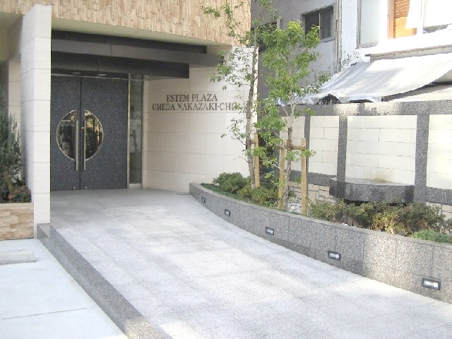 【エントランス】 | エステムプラザ梅田・中崎町