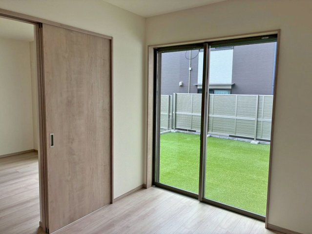 【洋室】 | 清水町長沢618番 新築建売分譲住宅 建物＋土地 TW06075 | 清水町長沢A号棟　1F洋室 ※令和8年6月8日撮影写真