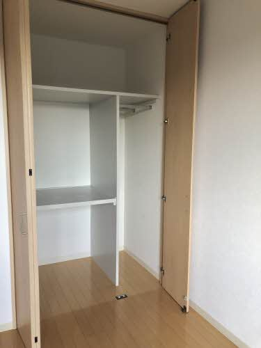 ファルカスⅡ A棟の収納