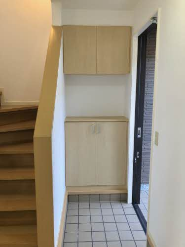 ファルカスⅡ A棟の玄関