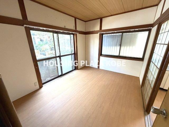 村雨町５丁目貸家の居間・リビング