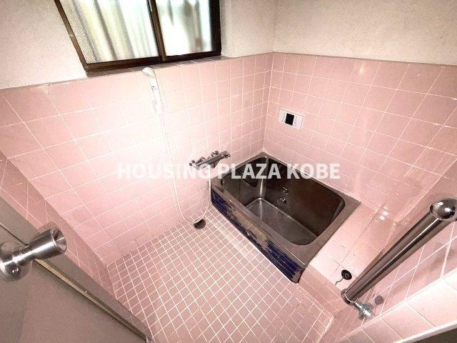 村雨町５丁目貸家の浴室