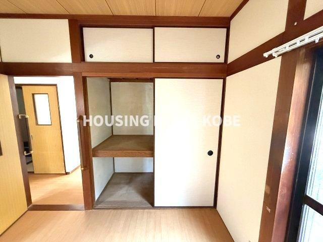 村雨町５丁目貸家の和室