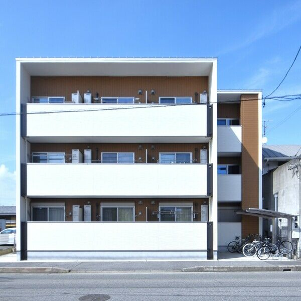 リシェス岡崎駅前