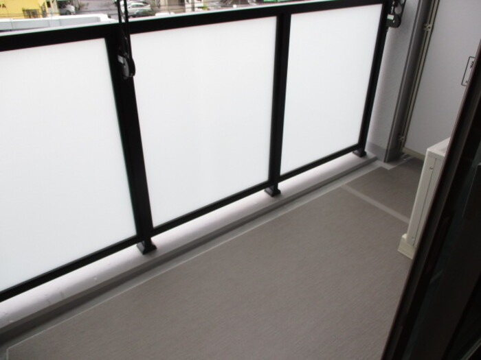 プランドール東岡崎のバルコニー